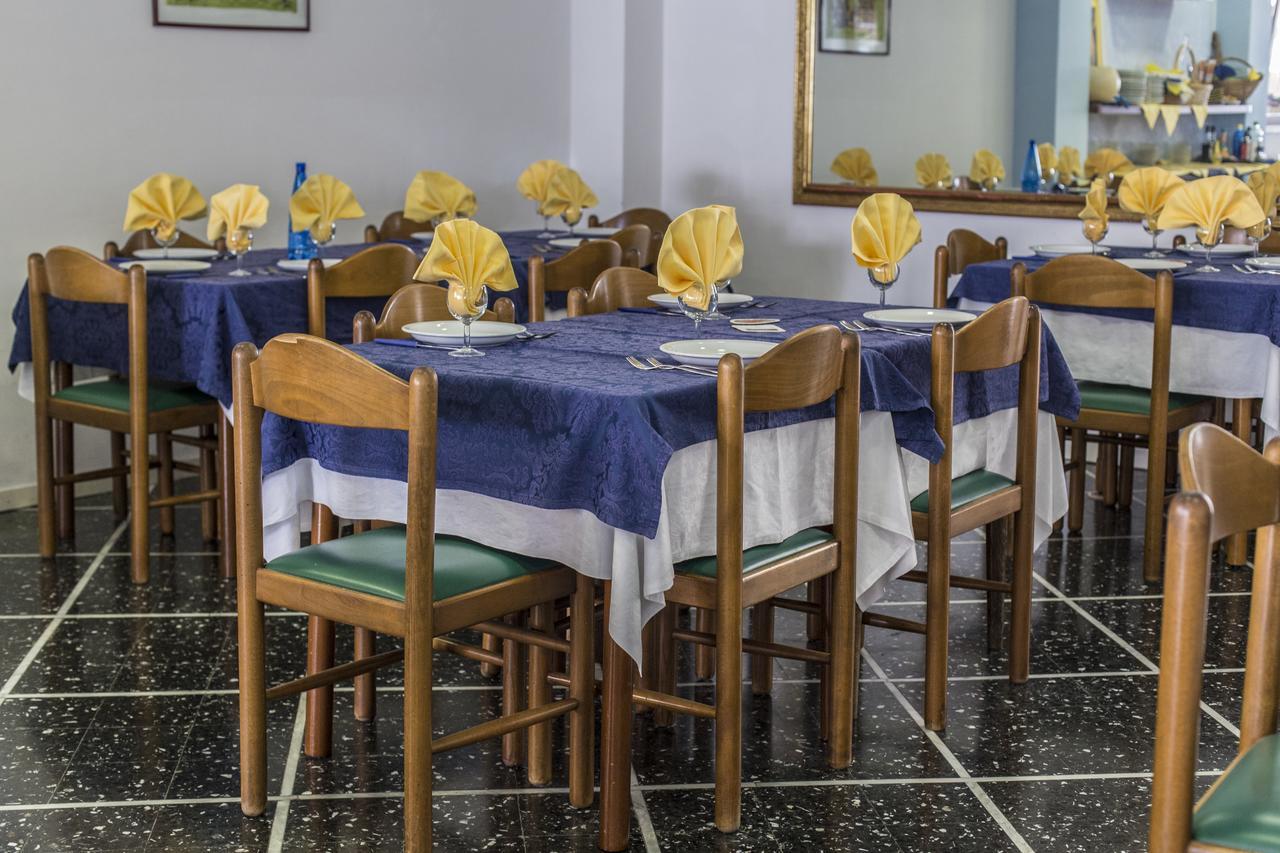 Hotel Domus Mea Cattolica Bagian luar foto