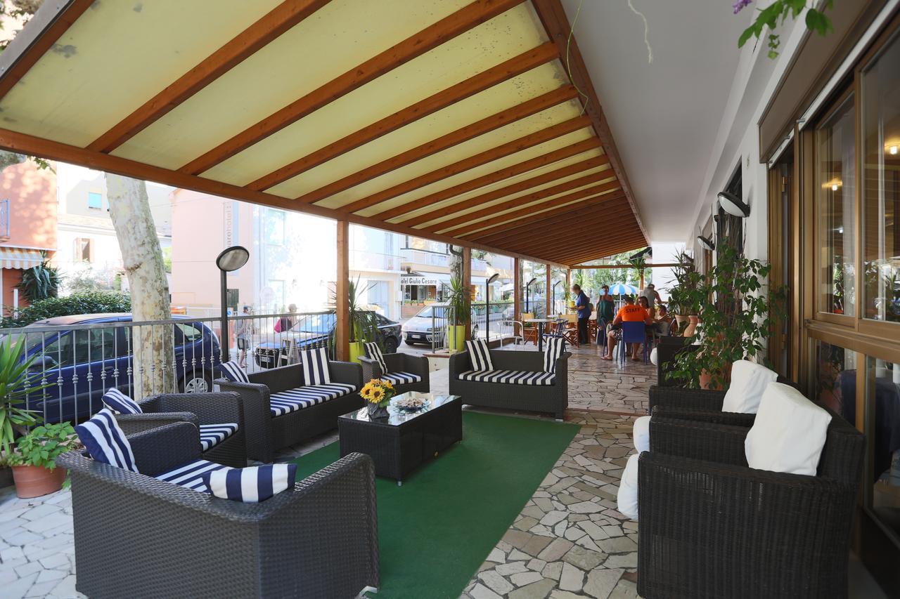Hotel Domus Mea Cattolica Bagian luar foto
