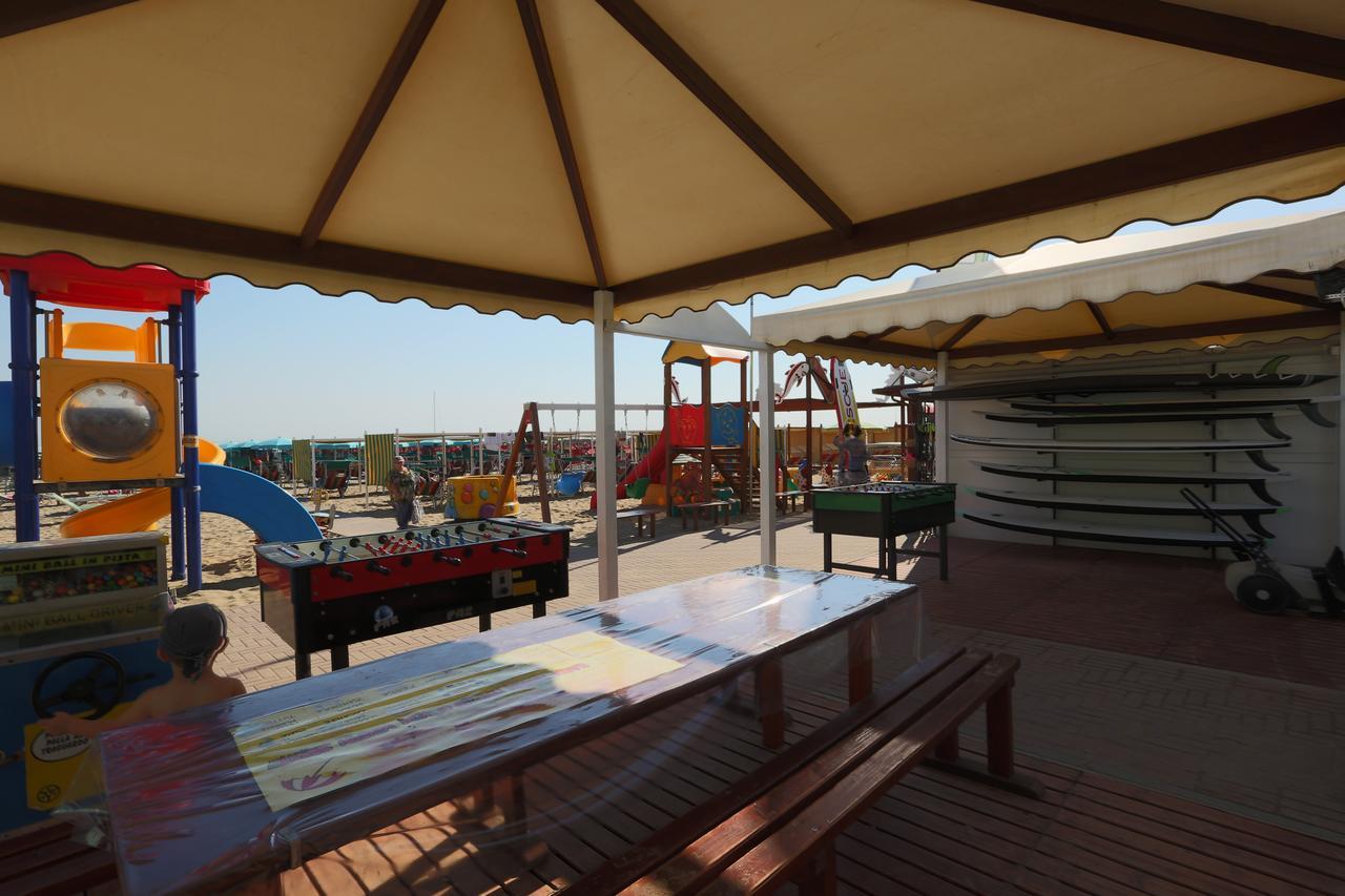 Hotel Domus Mea Cattolica Bagian luar foto